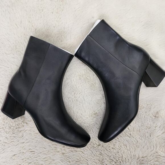 Everlane Shoes - NEW Everlane The Day Black Leather Ankle Boots